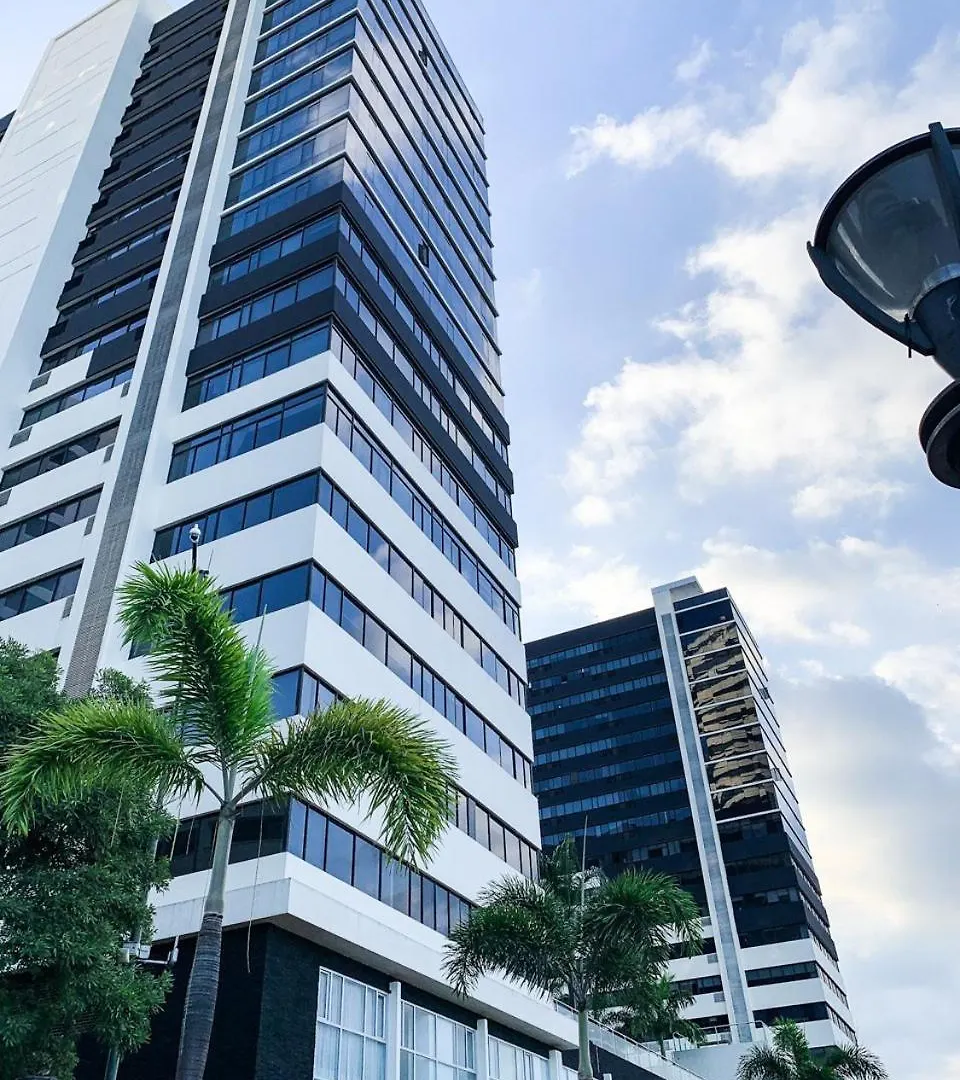 2 Dormitorios Vista Lateral Al Rio, Parqueo Guayaquil